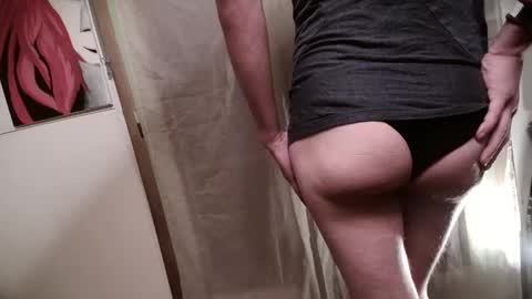 Snapshot of malvinkasen chatting on February 2, 5:21 am Anamalenka online show from February 2, 5:21 am