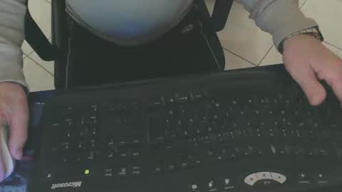 maly246 online show from February 2, 8:02 am