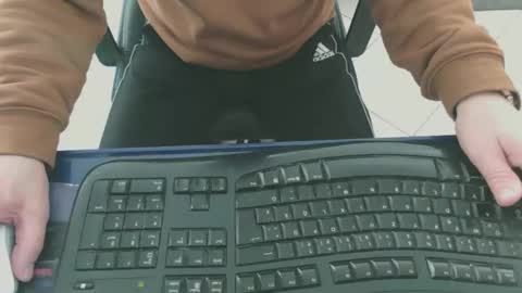 maly246 online show from February 7, 12:20 pm