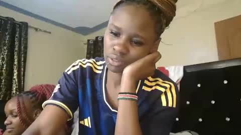 Snapshot of mamaapussy chatting on September 16, 6:42 pm mamaa online show from September 16, 6:42 pm