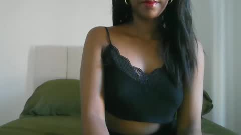 Snapshot of mamacita789 chatting on September 27, 6:24 pm mamacita789 online show from September 27, 6:24 pm