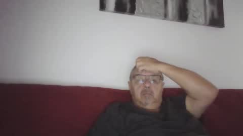 OLDMANFREE online show from November 2, 3:47 pm