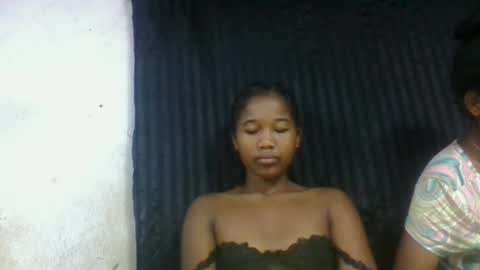 mamieriela online show from February 6, 9:34 am