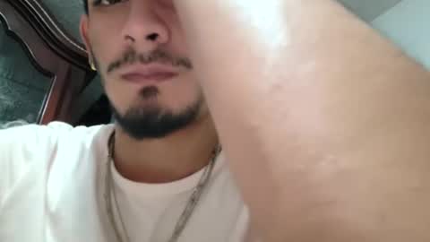 Snapshot of mamm7772024 chatting on May 6, 8:08 am Mickey online show from May 6, 8:08 am