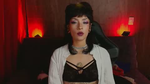 Snapshot of mamushka_ chatting on July 3, 8:26 pm online show from July 3, 8:26 pm