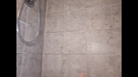 man1festit online show from September 28, 8:47 pm