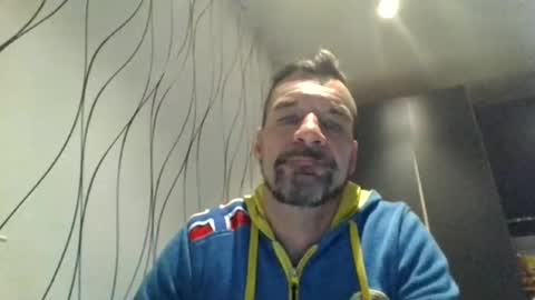 Snapshot of man_from_geaven chatting on January 2, 12:13 pm man_from_geaven online show from January 2, 12:13 pm