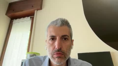 manager82 online show from April 15, 10:11 am