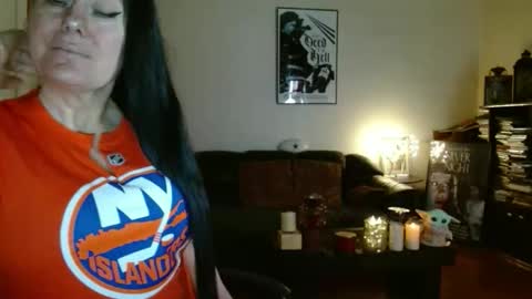 Snapshot of mandaloriangirlsfight chatting on February 3, 6:57 pm mandaloriangirlsfight online show from February 3, 6:57 pm