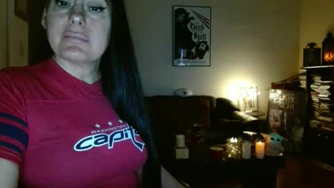 Snapshot of mandaloriangirlsfight chatting on February 6, 9:51 pm mandaloriangirlsfight online show from February 6, 9:51 pm