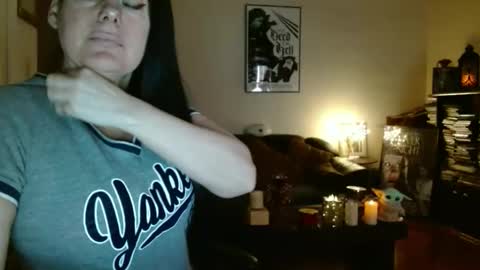 Snapshot of mandaloriangirlsfight chatting on February 15, 8:05 pm mandaloriangirlsfight online show from February 15, 8:05 pm