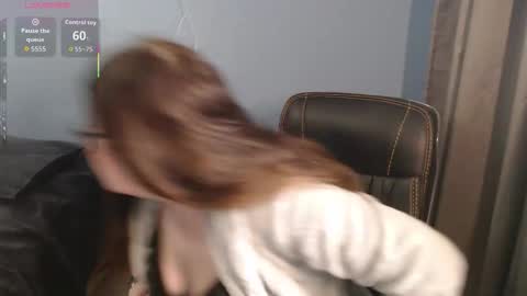 mandarinka28 online show from February 17, 7:16 am