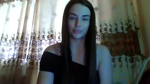 MandiBrooks online show from October 13, 1:22 pm