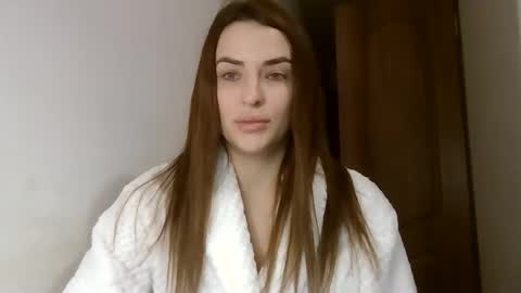 MandiBrooks online show from November 30, 3:16 pm