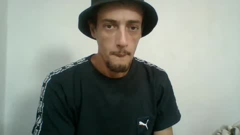 Snapshot of mandick95 chatting on June 21, 5:59 pm mandick95 online show from June 21, 5:59 pm