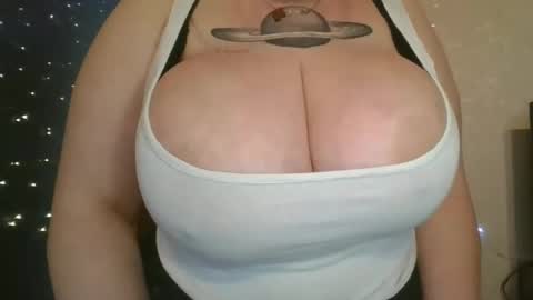 Mandy online show from February 18, 11:33 am