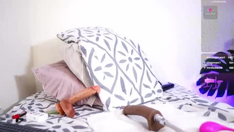 mandy_l33_ online show from February 17, 1:04 am