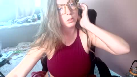 Snapshot of mandybabyxxx chatting on June 24, 11:26 pm MandyBabyXXX online show from June 24, 11:26 pm