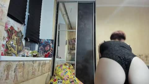 Snapshot of mandyshine chatting on April 29, 4:33 pm Mandy online show from April 29, 4:33 pm