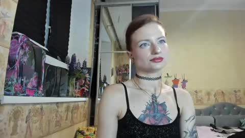 Snapshot of mandyshine chatting on May 30, 6:05 pm Mandy online show from May 30, 6:05 pm
