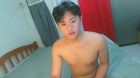 Snapshot of manhattan_men18 chatting on October 1, 7:20 pm JM18 online show from October 1, 7:20 pm