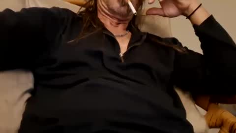 Snapshot of maniak_paraphiliacz chatting on April 24, 2:03 am Jan and Man online show from April 24, 2:03 am