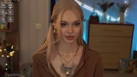 Amelie online show from March 26, 12:50 am