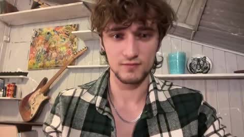 Snapshot of manolein chatting on December 15, 8:25 pm manolein online show from December 15, 8:25 pm