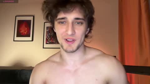 Snapshot of manolein chatting on February 22, 11:13 pm manolein online show from February 22, 11:13 pm