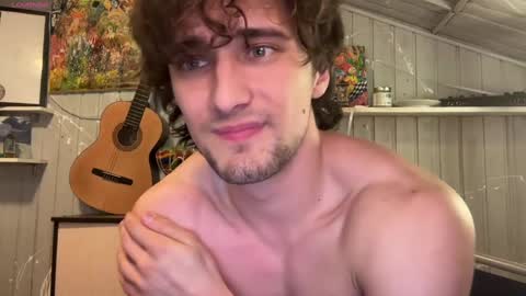 Snapshot of manolein chatting on February 27, 12:21 am manolein online show from February 27, 12:21 am