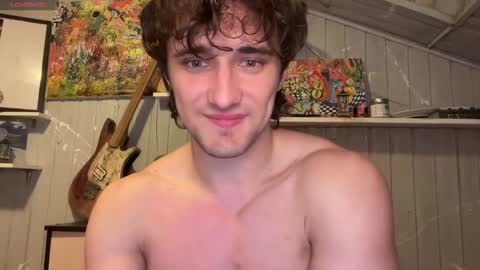 Snapshot of manolein chatting on March 2, 9:32 pm manolein online show from March 2, 9:32 pm