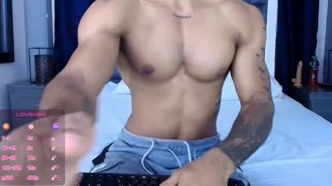 Manolo Hot 1 online show from February 13, 2:52 pm