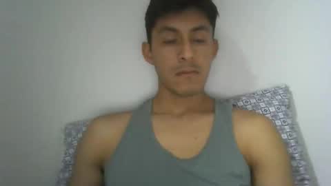 Snapshot of manucurve chatting on October 6, 3:04 am manucurve online show from October 6, 3:04 am