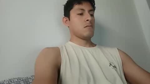 Snapshot of manucurve chatting on October 19, 3:01 pm manucurve online show from October 19, 3:01 pm