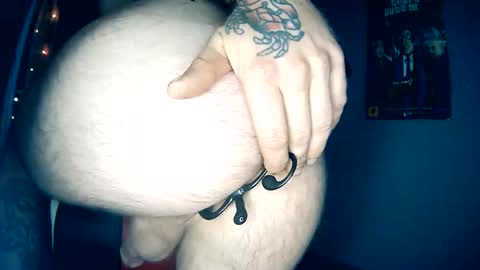 Snapshot of manuel_dexterity chatting on February 13, 6:37 pm Daddy online show from February 13, 6:37 pm
