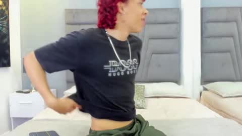 Manuel Rivero online show from February 25, 3:05 am