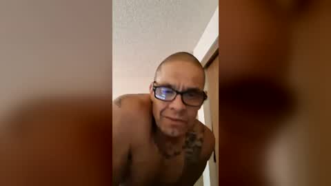 Snapshot of manuelcortezblk chatting on June 30, 2:29 pm manuelcortezblk online show from June 30, 2:29 pm