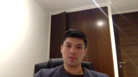 manuelgasdcon online show from November 13, 1:48 am