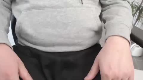 manuherb84 online show from November 9, 9:40 am