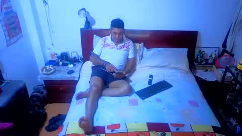 Snapshot of maolock22 chatting on July 30, 2:10 am mao lock 22 online show from July 30, 2:10 am