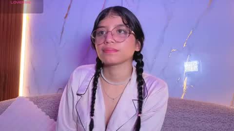 maomao_vg online show from April 15, 12:01 pm