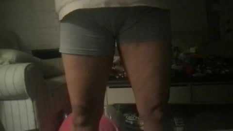 Snapshot of maps29 chatting on January 11, 5:45 am Reese online show from January 11, 5:45 am