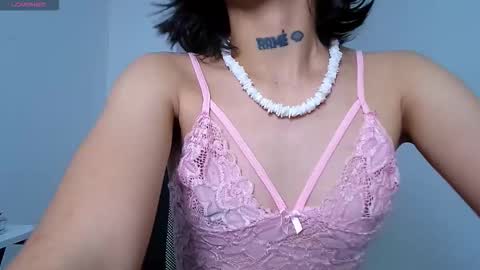 Snapshot of mar_con_luna_ chatting on February 3, 2:53 am MARIII online show from February 3, 2:53 am