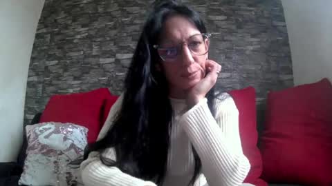 Snapshot of mara_david chatting on May 28, 2:03 pm coshitaxxx online show from May 28, 2:03 pm