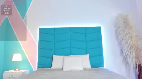 mara_winters_ online show from February 8, 12:08 pm