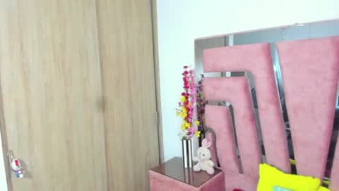 Marakarly online show from November 18, 7:18 pm