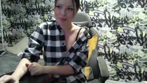 marble_kitten online show from January 5, 5:27 pm