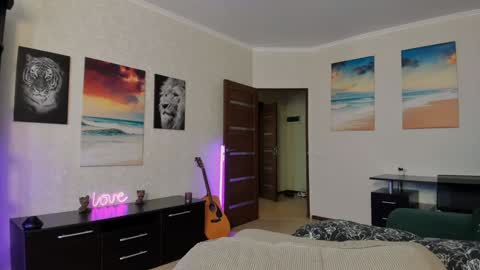 Snapshot of marc105100 chatting on January 10, 10:39 am alex marvelxx online show from January 10, 10:39 am