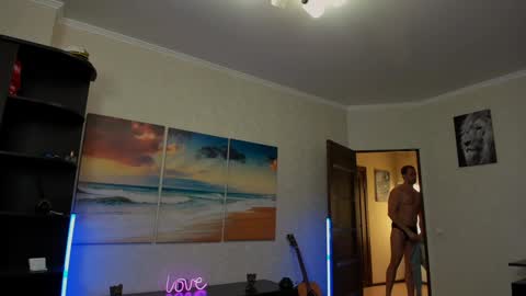 Snapshot of marc105100 chatting on January 29, 5:19 am alex marvelxx online show from January 29, 5:19 am