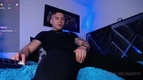 Snapshot of marc_locke chatting on December 15, 11:53 pm Marc Locke online show from December 15, 11:53 pm